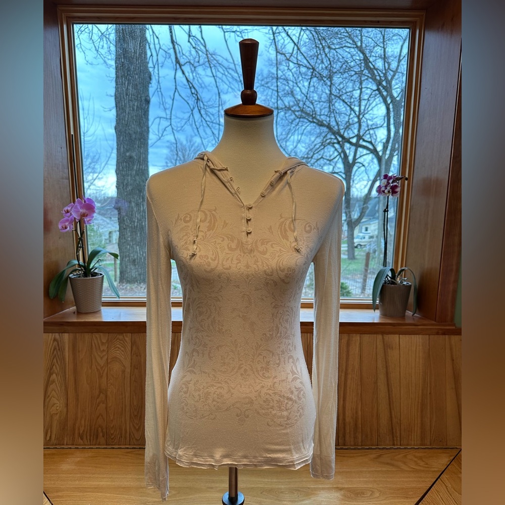 BCBGirls Cream Hooded Long Sleeve Top with Subtle Jacquard Print XS